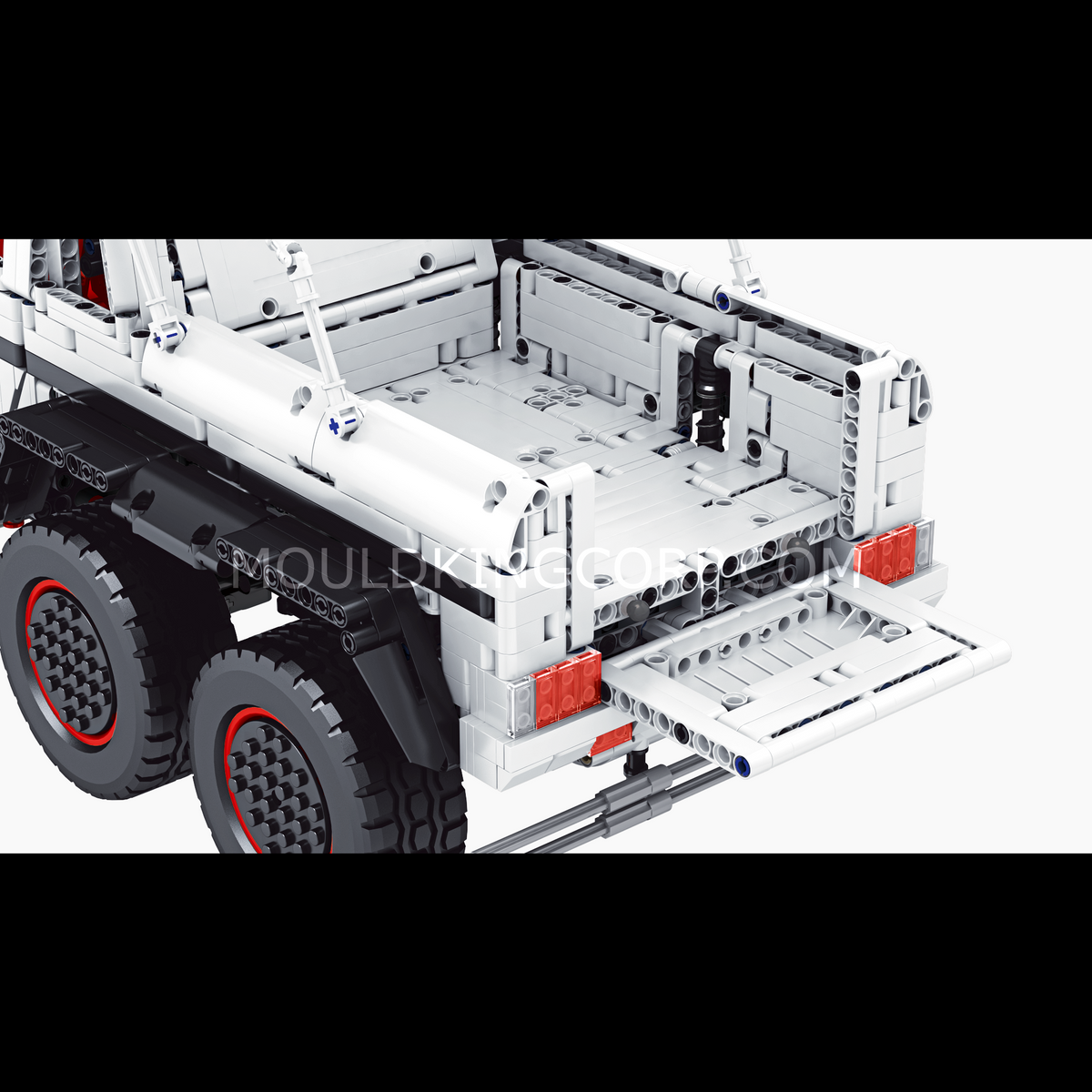 Tout-terrain 6×6, vue 5