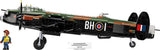 Bombardier lourd quadrimoteur britannique de 1942, échelle 1:48, vue 3