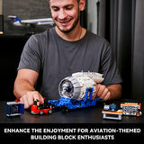 Atelier de maintenance d'un moteur d'avion, vue 6