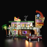 Motel du crépuscule, avec lumières, vue principale