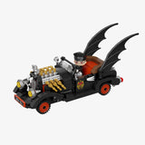 Voiture ancienne du vampire, vue principale