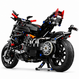 Moto roadster grise — vue 4