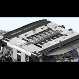 Moteur W12 biturbo à bloc transparent, vue 5