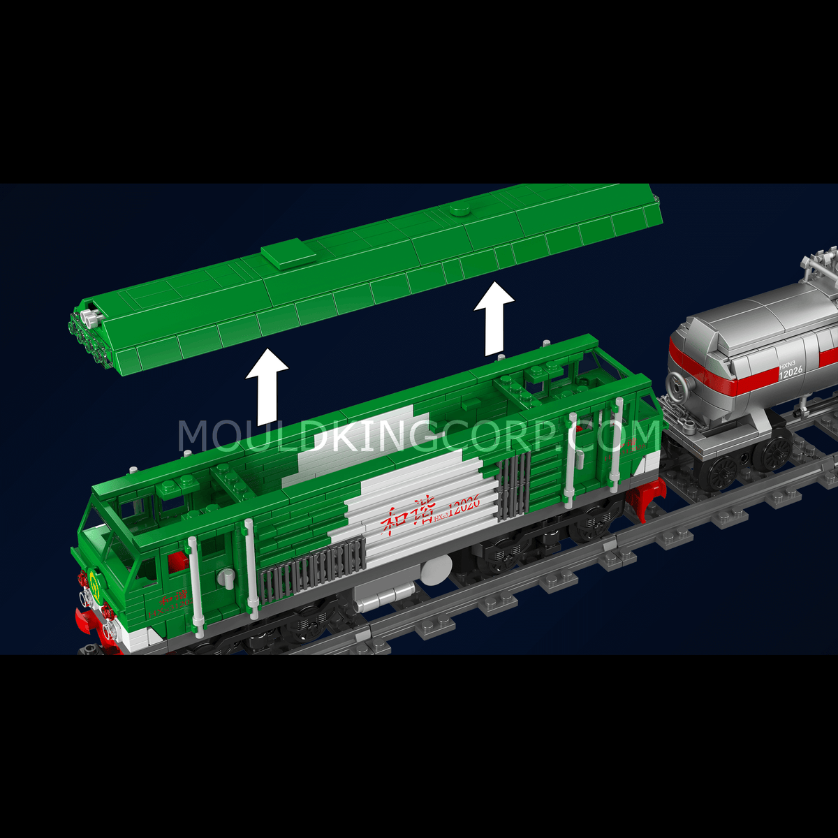 Locomotive diesel de fret télécommandée et son wagon, vue 5