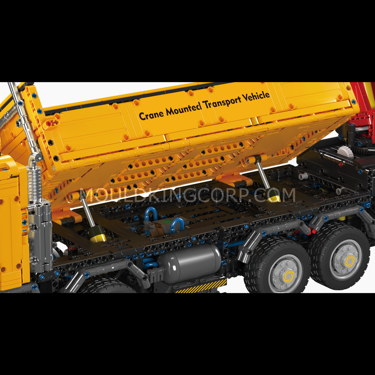 Camion-grue articulée, vue 4